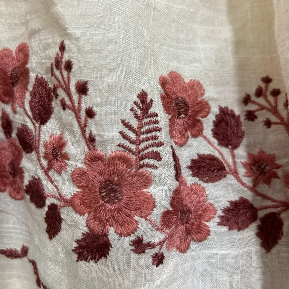 Max Studio Cream Blouse with Red Floral Embroidery - Picture 6 of 6
